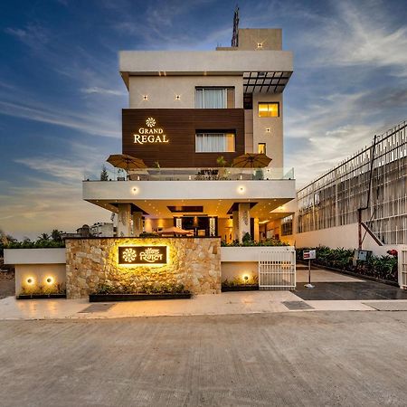 Grand Regal Hotel Chandoli Exterior foto