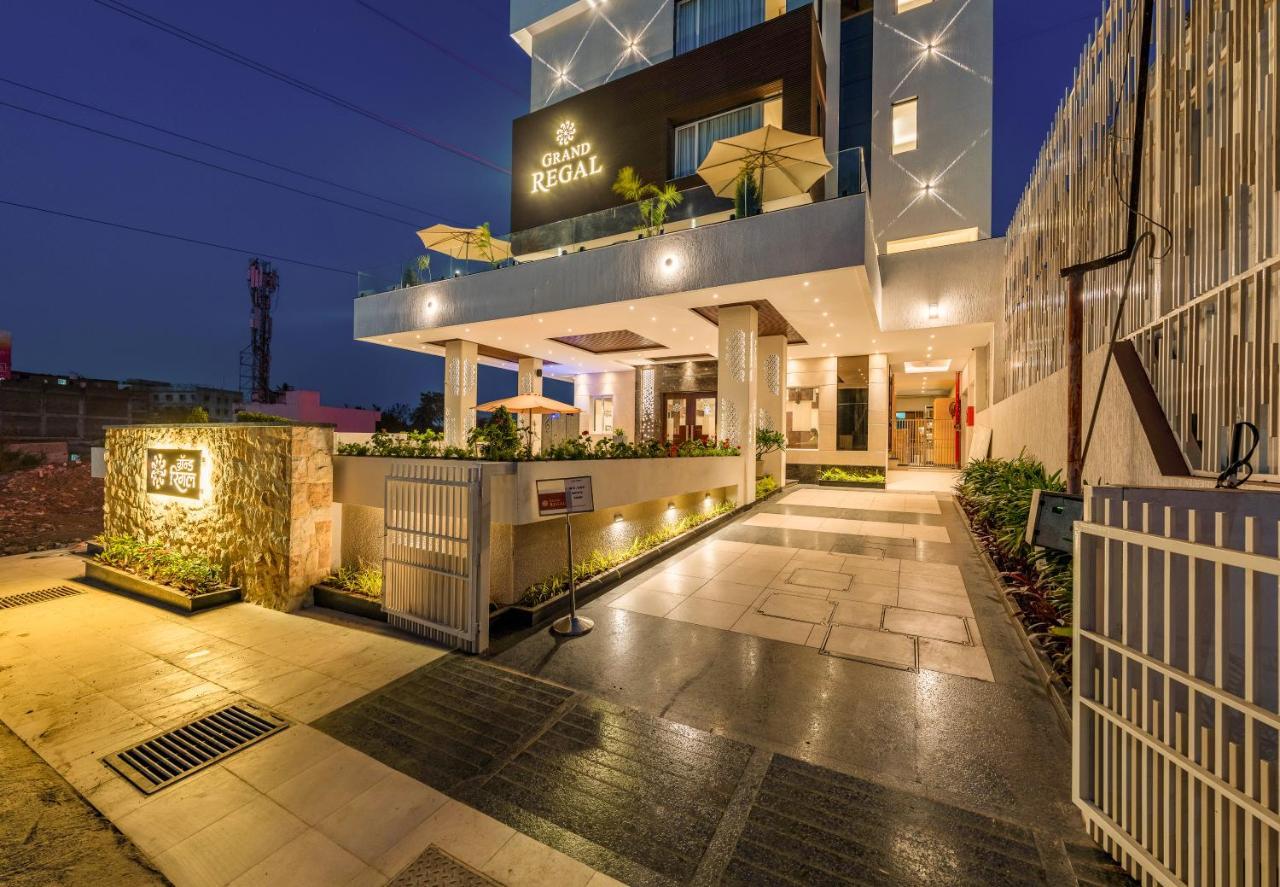 Grand Regal Hotel Chandoli Exterior foto