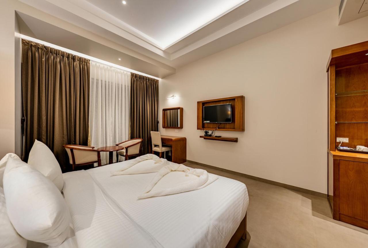 Grand Regal Hotel Chandoli Exterior foto